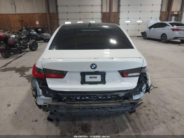 BMW 3 Series Xdrive Image 3