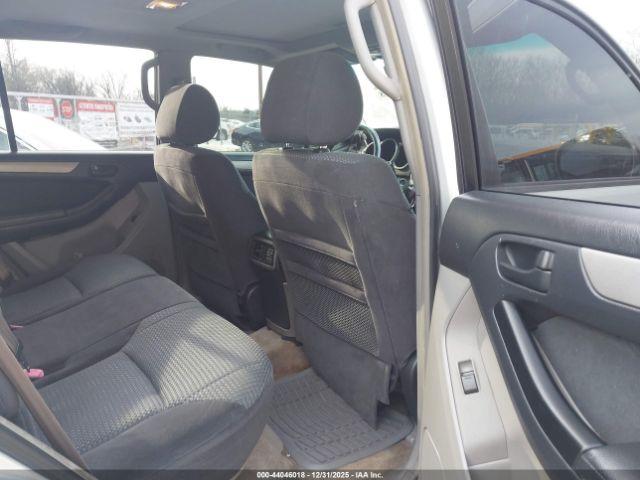 Toyota 4Runner Sr5 Sport V6 Image 14