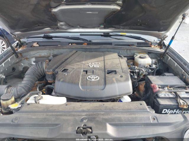 Toyota 4Runner Sr5 Sport V6 Image 16