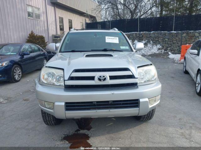 Toyota 4Runner Sr5 Sport V6 Image 18