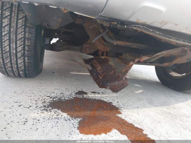 Toyota 4Runner Sr5 Sport V6 Image 3