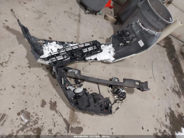 Toyota Highlander Limited Platinum Image 13