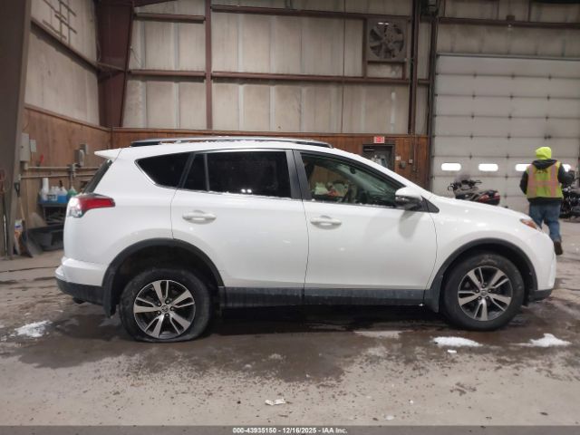 Toyota RAV4 Xle Image 13