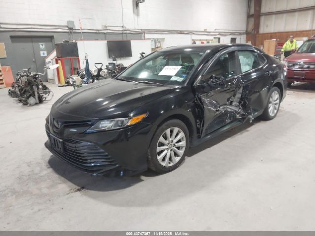 Toyota Camry Le Awd Image 11