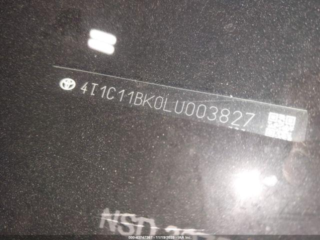 Toyota Camry Le Awd Image 8