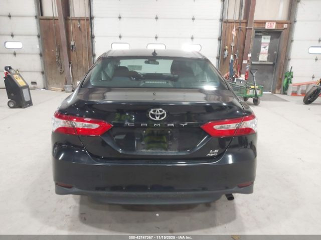 Toyota Camry Le Awd Image 12