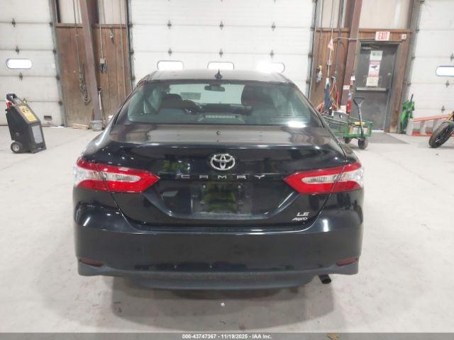 Toyota Camry Le Awd Image 12