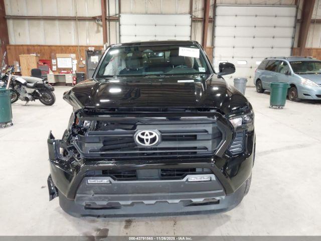 Toyota Tacoma Sr5 Image 13