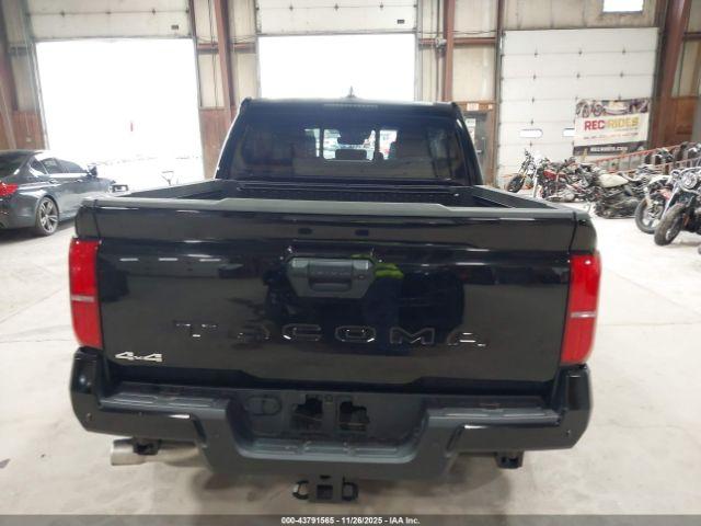 Toyota Tacoma Sr5 Image 2