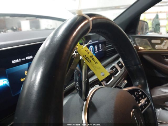 Mercedes-Benz GLE 4matic Image 17