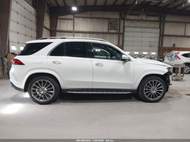 Mercedes-Benz GLE 4matic Image 18