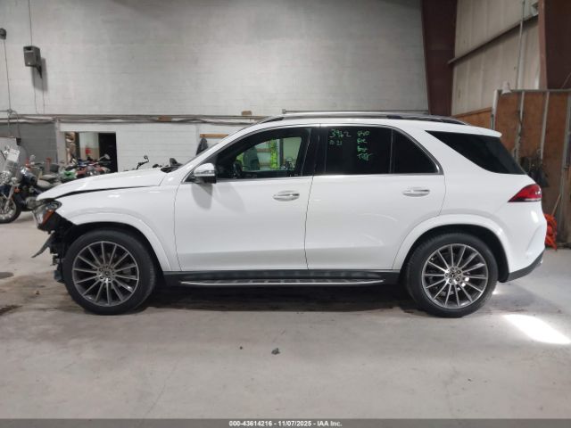 Mercedes-Benz GLE 4matic Image 12