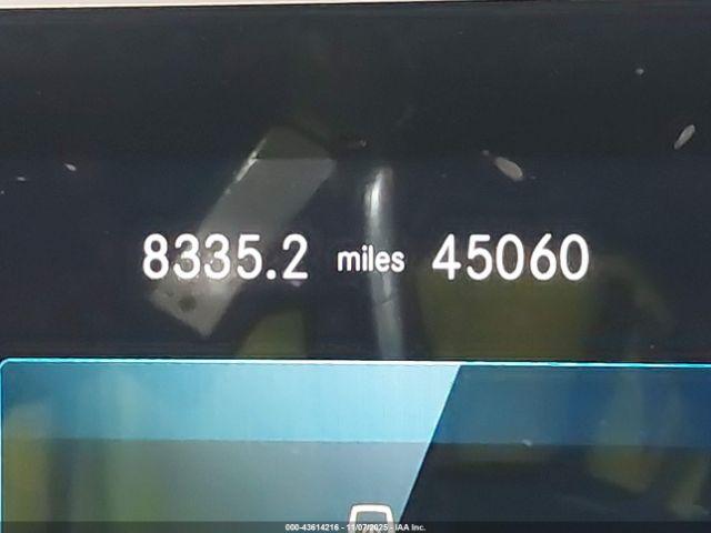 Mercedes-Benz GLE 4matic Image 9