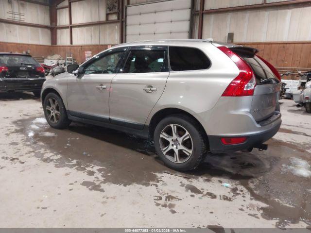 Volvo XC60 Image 3