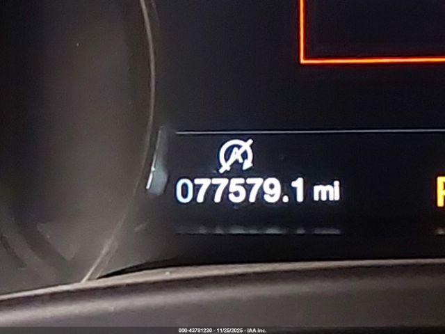 Ford F-150 Raptor Image 14