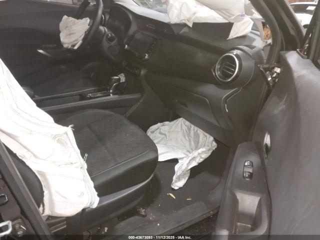 Nissan Kicks Sv Xtronic Cvt Image 15