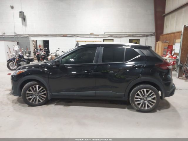 Nissan Kicks Sv Xtronic Cvt Image 2