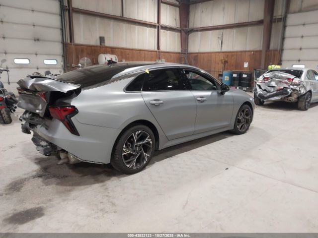 Kia K5 Gt-line Image 6