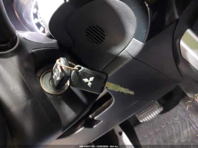 Mitsubishi Lancer Image 10