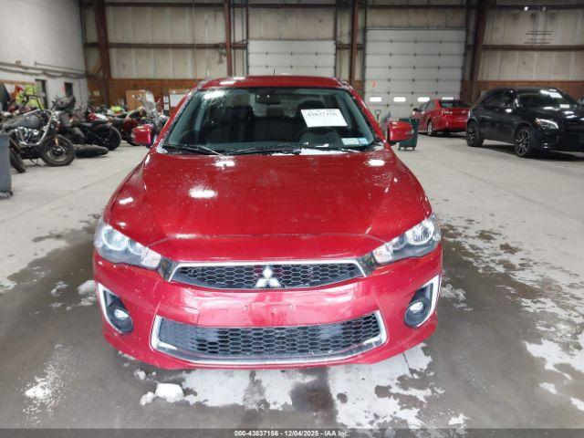 Mitsubishi Lancer Image 14