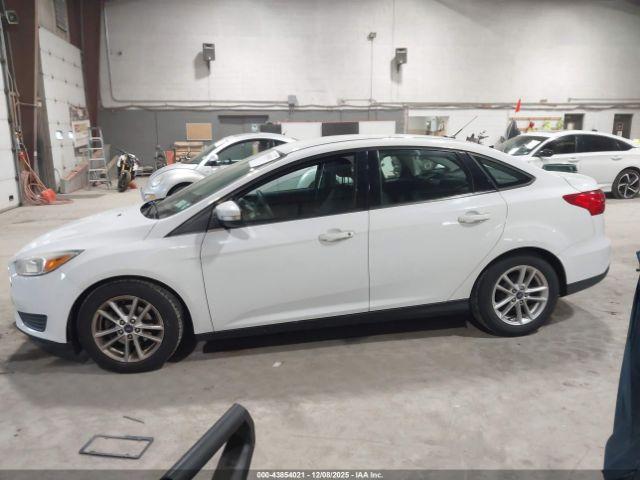 Ford Focus Se Image 9