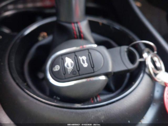 MINI Clubman Cooper S Image 15