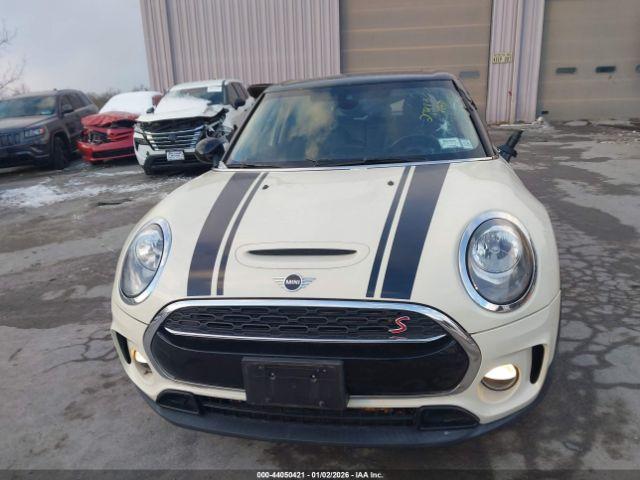 MINI Clubman Cooper S Image 14