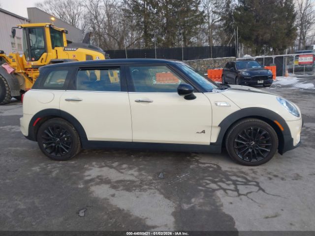MINI Clubman Cooper S Image 11