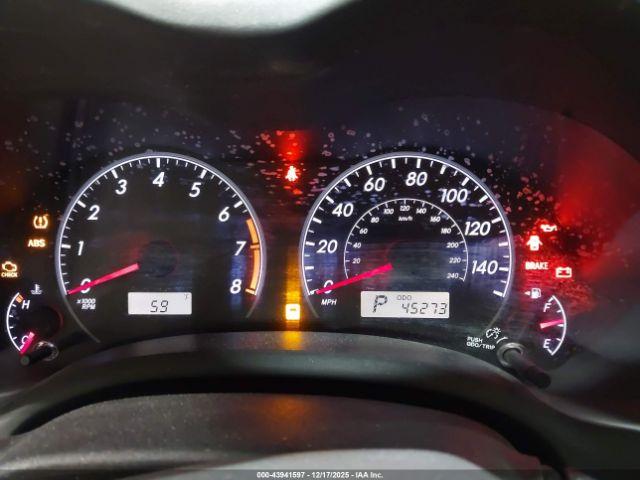 Toyota Corolla Le Image 10