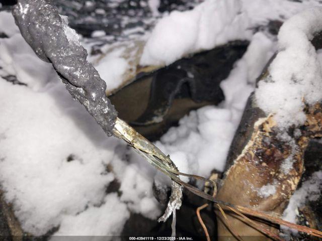 Ford Explorer Limited Image 10