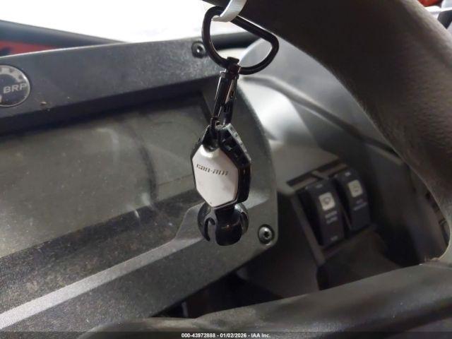 Can-Am Maverick X3 Max X Rs Turbo Rr Image 9