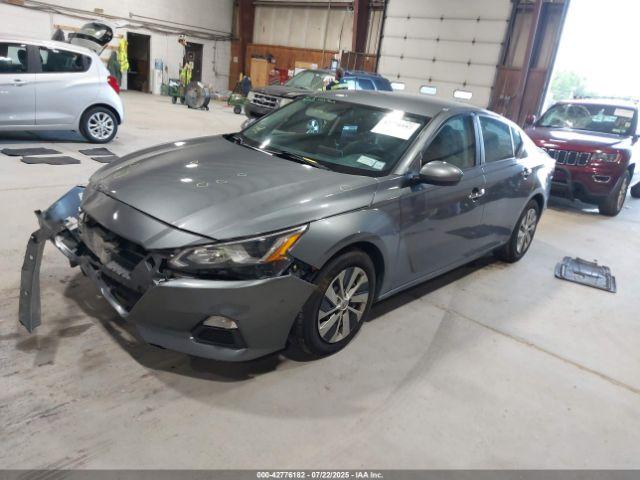 Nissan Altima S Fwd Image 3