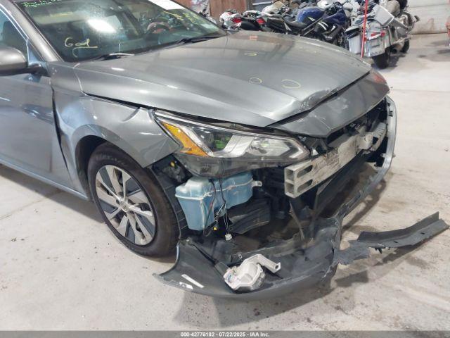 Nissan Altima S Fwd Image 6