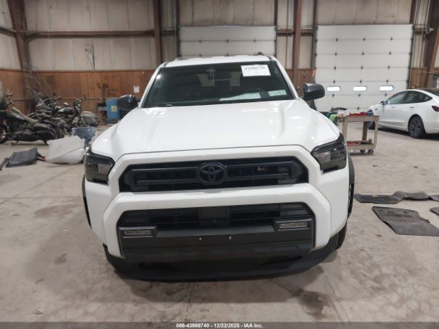 Toyota 4Runner Sr5 Image 17
