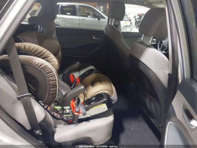 Hyundai SANTA FE Se Image 7