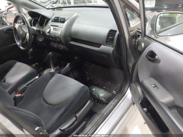 Honda Fit Sport Image 8