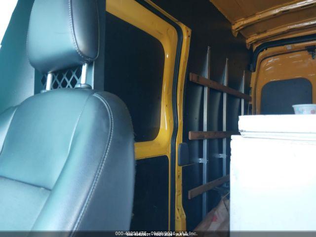 Ford Transit Image 9