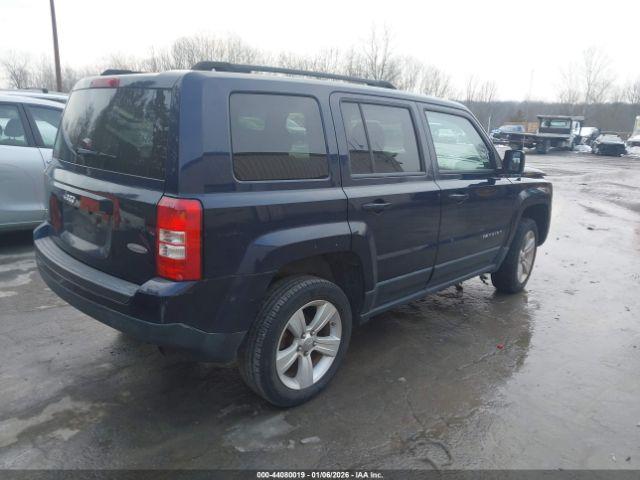 Jeep Patriot Latitude Image 7