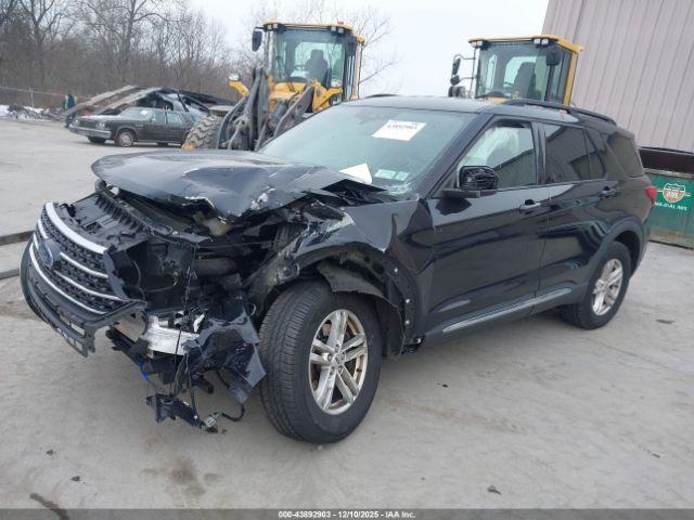 Ford Explorer Xlt Image 4