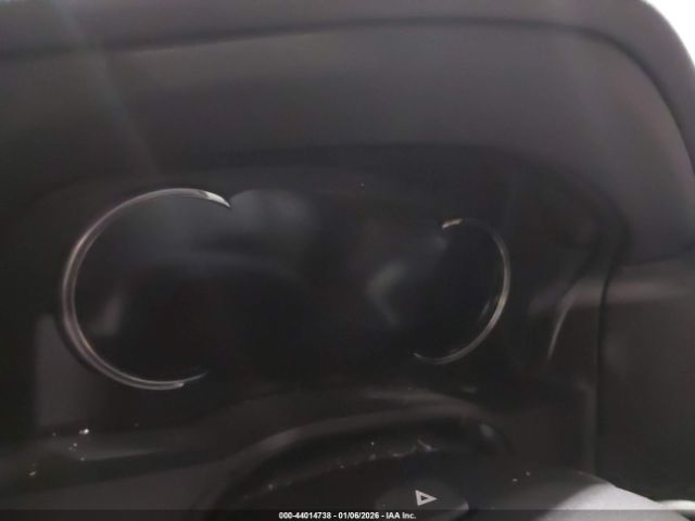 Cadillac Escalade Luxury Image 11