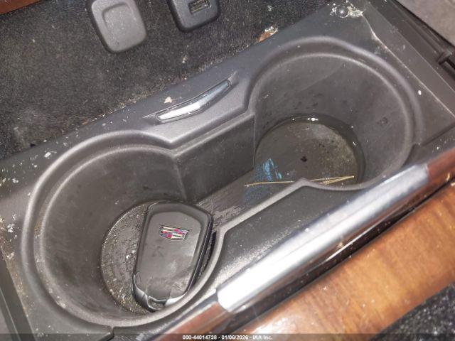 Cadillac Escalade Luxury Image 10