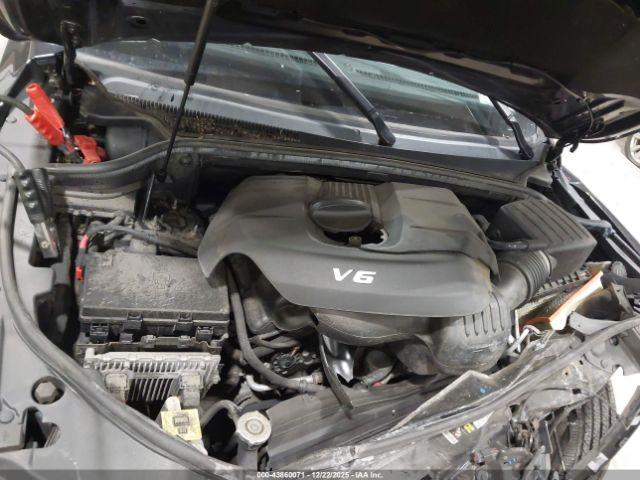 Jeep Grand Cherokee Altitude Image 11