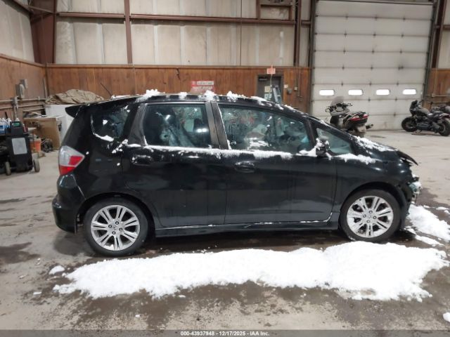 Honda Fit Sport Image 12