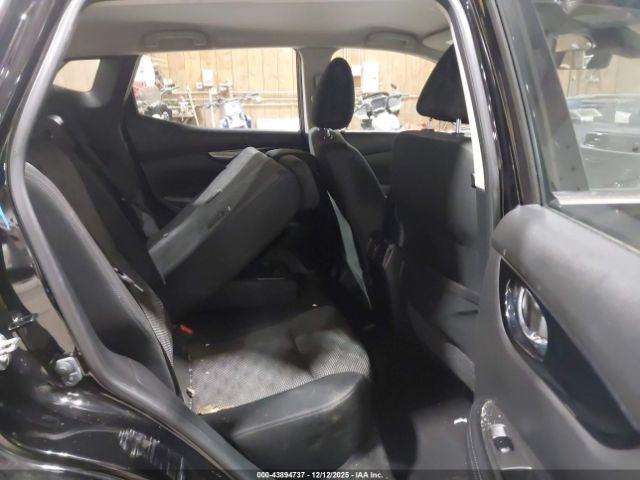 Nissan Rogue Sv Image 4