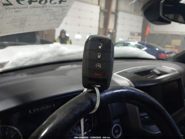 Ram 1500 Big Horn  4x4 5'7 Box Image 6