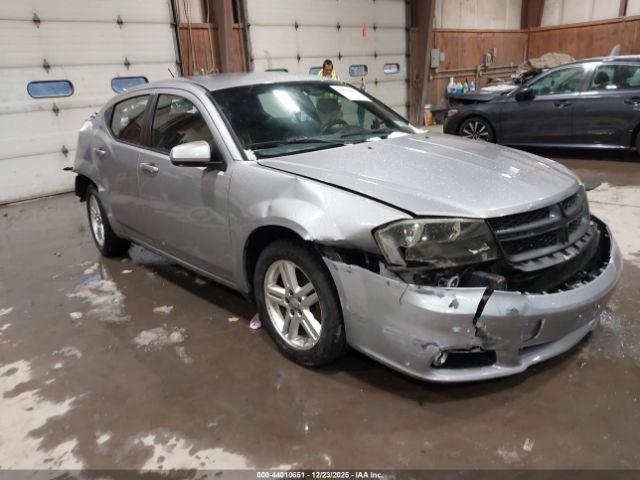  Salvage Dodge Avenger