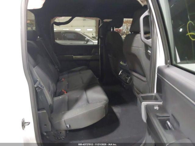 Ford F-150 Xlt Image 7