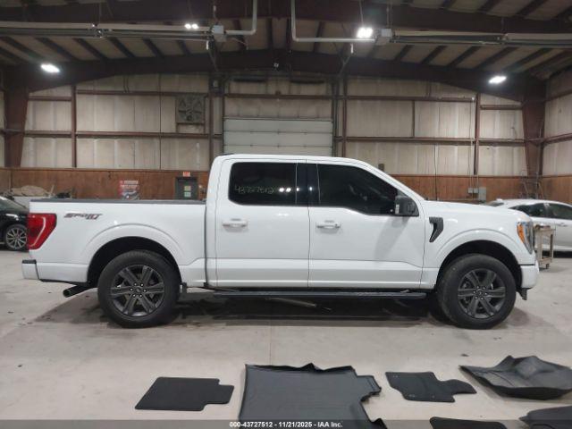 Ford F-150 Xlt Image 8