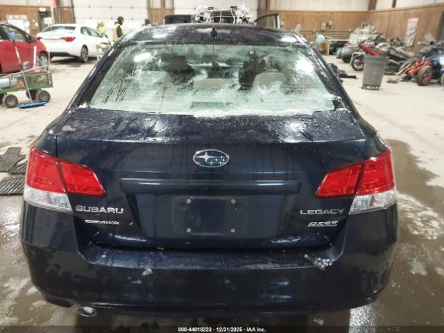 Subaru Legacy 2.5i Premium Image 4