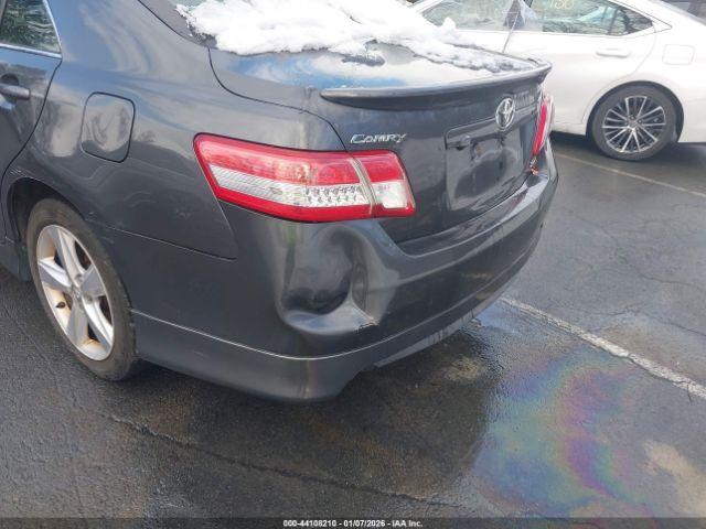 Toyota Camry Se V6 Image 5